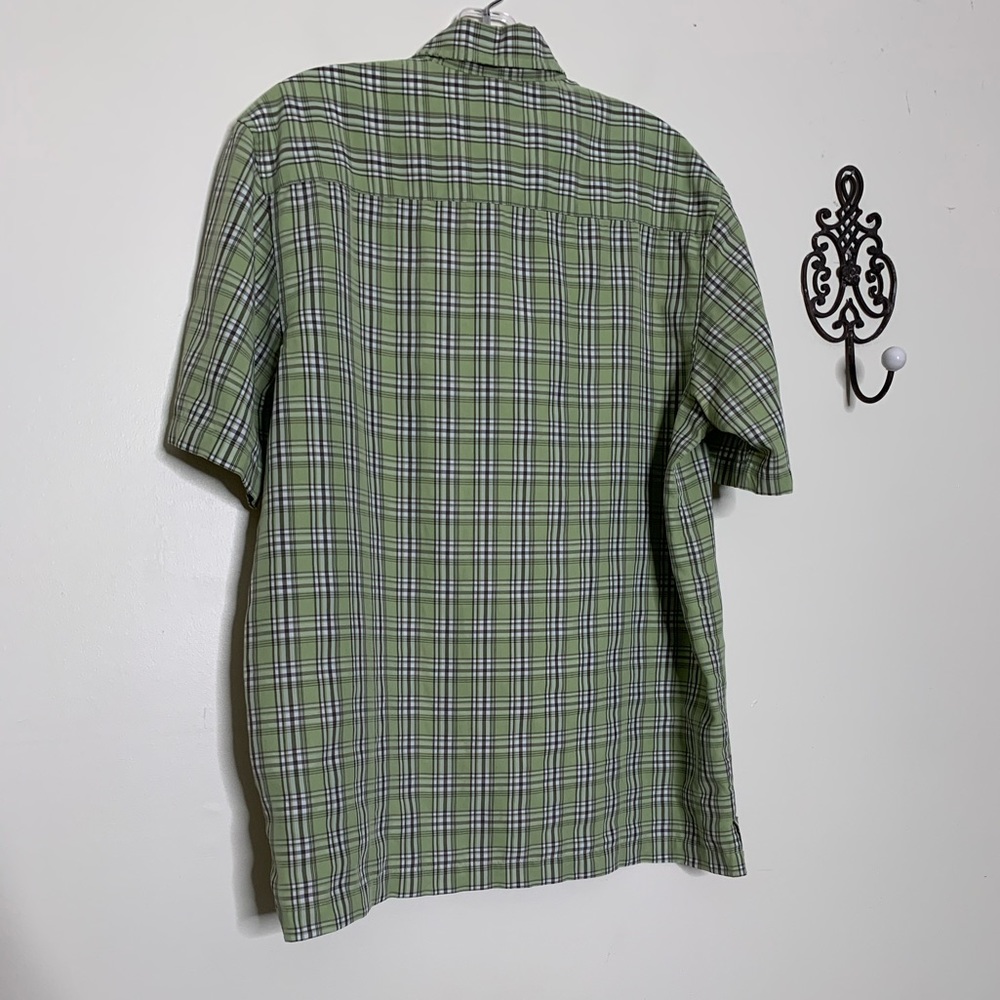 Quiksilver Green Short Sleeve Button Front Shirt - Picture 6 of 10